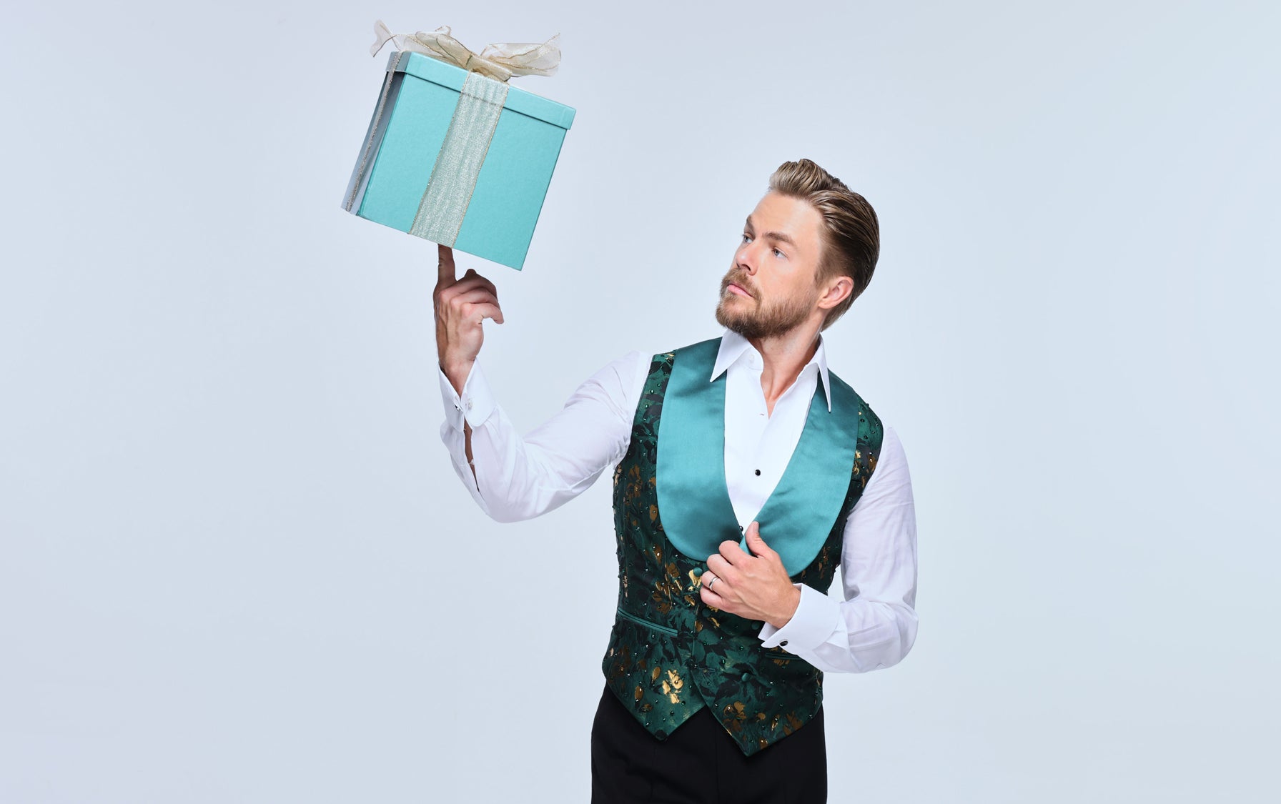 Derek Hough: Dance for the Holidays